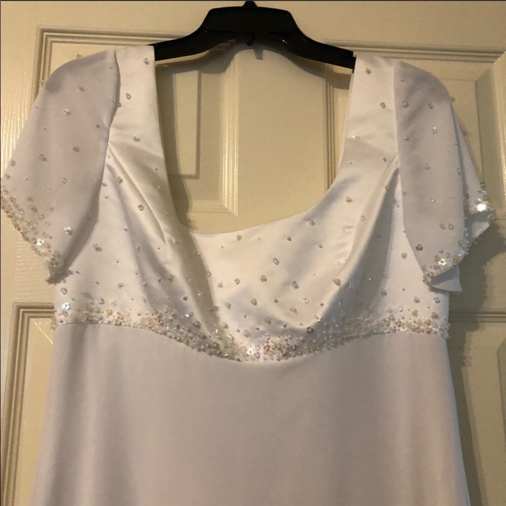 Bridal express size 14 dress